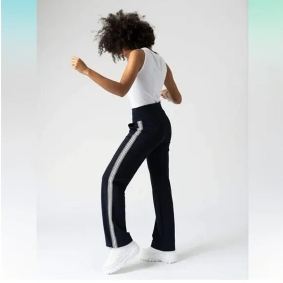 Zaggora Pants - Zaggora Activewear Pull-on High Rise Straight Leg Pants with Tuxedo Stripe Sz 2
